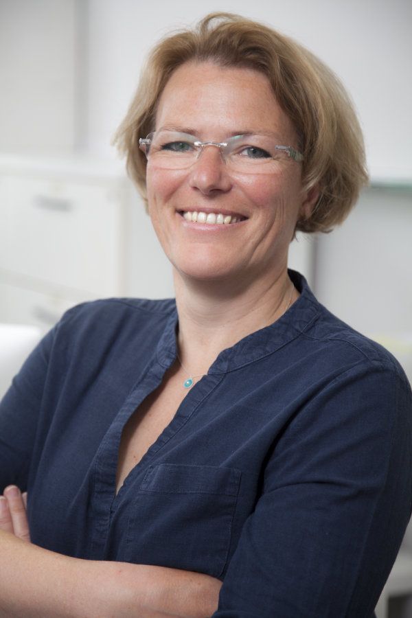 Frauenärztin Dr. Andrea Adamietz